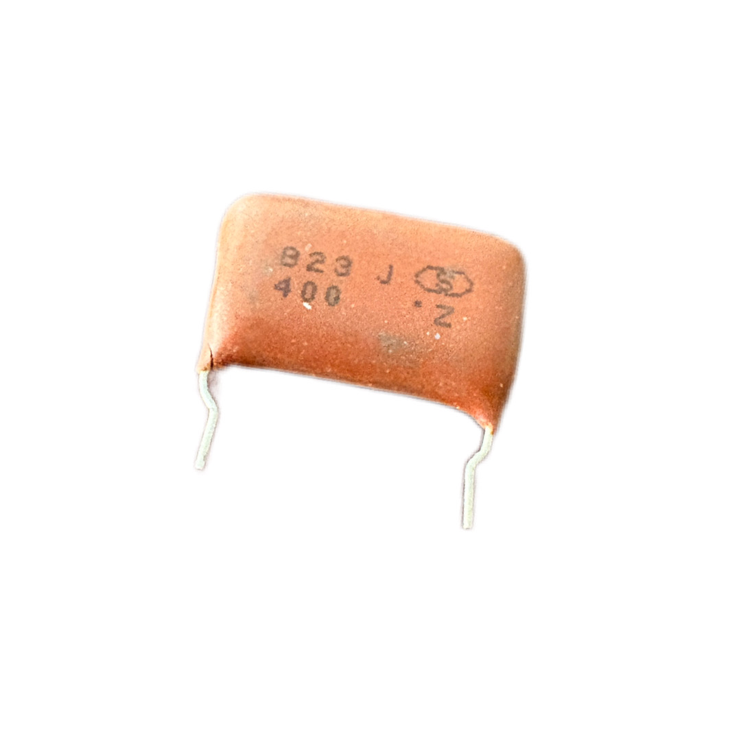 خازن پلی استر 82nF/400V-2